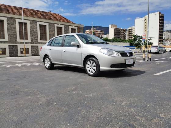 RENAULT SYMBOL 1.6 PRIVILÈGE 16V FLEX 4P MANUAL RENAULT SYMBOL 1.6 PRIVILÈGE 16V FLEX 4P MANUAL